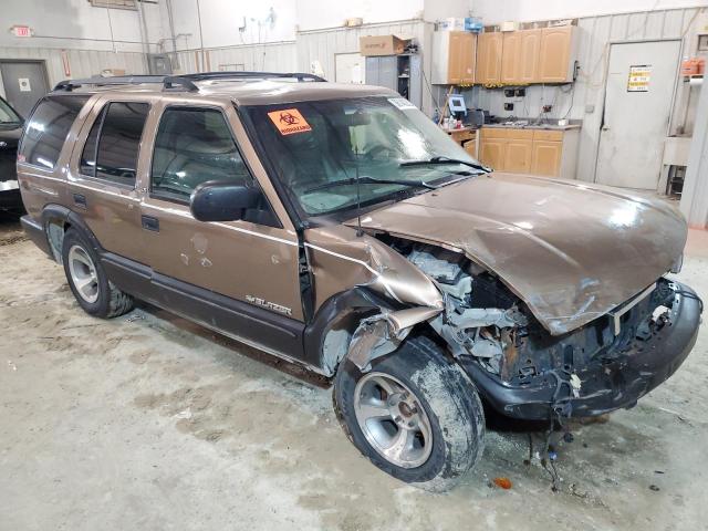 Photo 4 from auction – 2002 CHEVROLET BLAZER with VIN 1GNCS13W22K197264