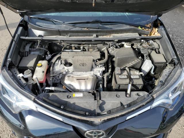 Photo 12 from auction – 2017 TOYOTA RAV4 LE with VIN 2T3BFREV2HW645983