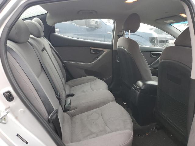 Photo 10 from auction – 2016 HYUNDAI ELANTRA SE with VIN 5NPDH4AE2GH771780