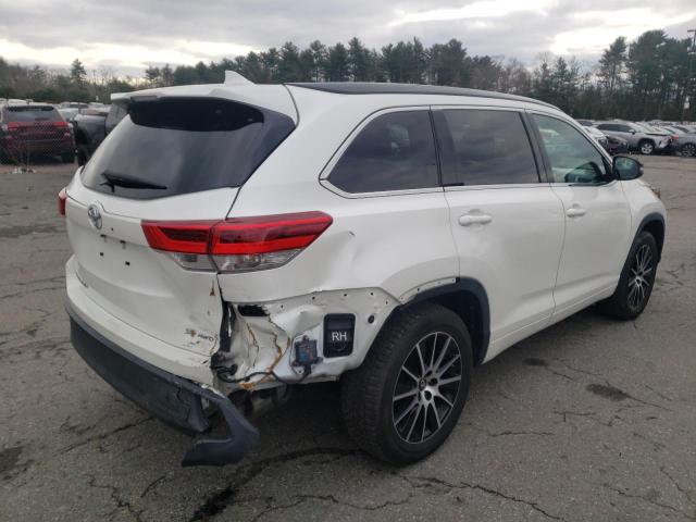 Photo 3 from auction – 2017 TOYOTA HIGHLANDER with VIN 5TDJZRFH7HS360466