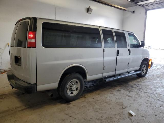 Photo 3 from auction – 2016 CHEVROLET EXPRESS G3 with VIN 1GAZGNFG4G1321976