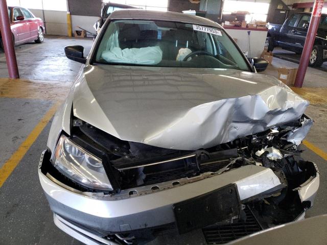 Photo 5 from auction – 2015 VOLKSWAGEN JETTA BASE with VIN 3VW2K7AJ3FM263637