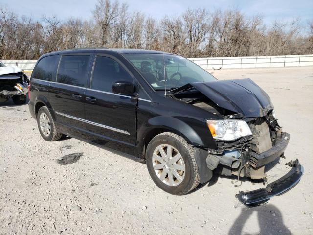 Photo 4 from auction – 2016 CHRYSLER TOWN & COU with VIN 2C4RC1BG2GR280700