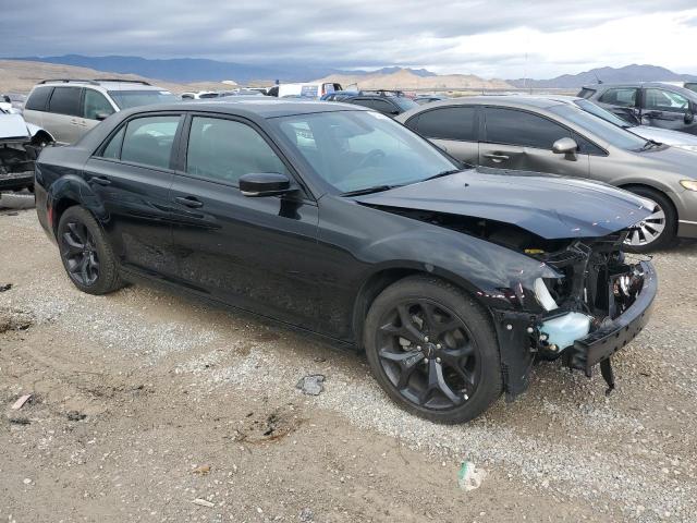 Photo 4 from auction – 2022 CHRYSLER 300 S with VIN 2C3CCABG8NH178895