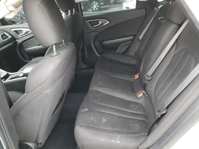 Photo 10 from auction – 2015 CHRYSLER 200 LIMITE with VIN 1C3CCCAB3FN650432