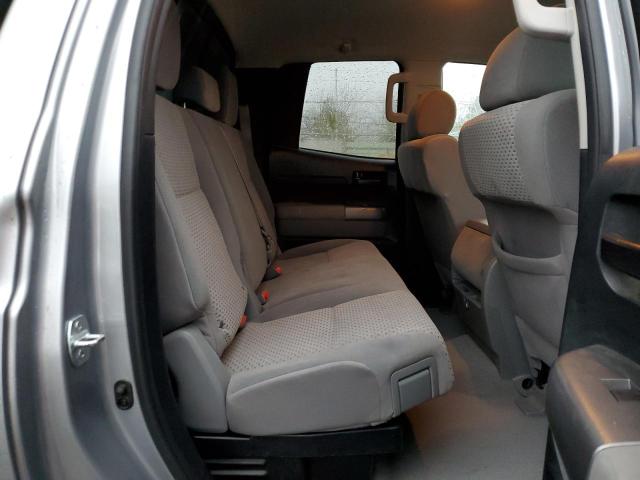 Photo 10 from auction – 2011 TOYOTA TUNDRA DOU with VIN 5TFRY5F10BX111901
