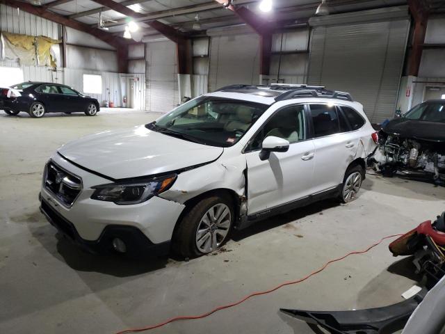 SUBARU OUTBACK 2. 2018 with VIN 4S4BSAHC4J3322983 - Photo from auction