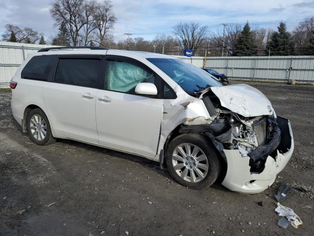 Photo 4 from auction – 2016 TOYOTA SIENNA XLE with VIN 5TDDK3DC1GS132841