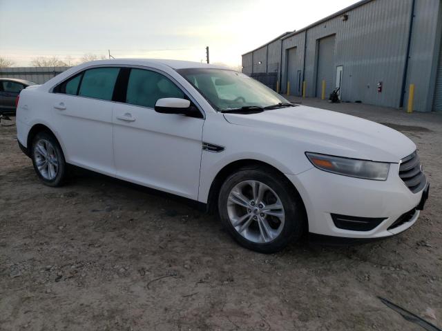 Photo 4 from auction – 2014 FORD TAURUS SEL with VIN 1FAHP2E81EG140975
