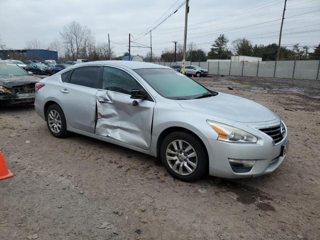 Photo 4 from auction – 2015 NISSAN ALTIMA 2.5 with VIN 1N4AL3APXFN375355