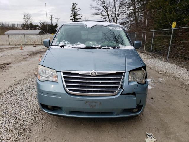 Photo 5 from auction – 2010 CHRYSLER TOWN & COU with VIN 2A4RR5D11AR344970