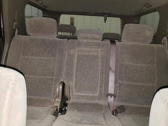 Photo 10 from auction – 2002 TOYOTA SEQUOIA SR with VIN 5TDBT44A12S074702