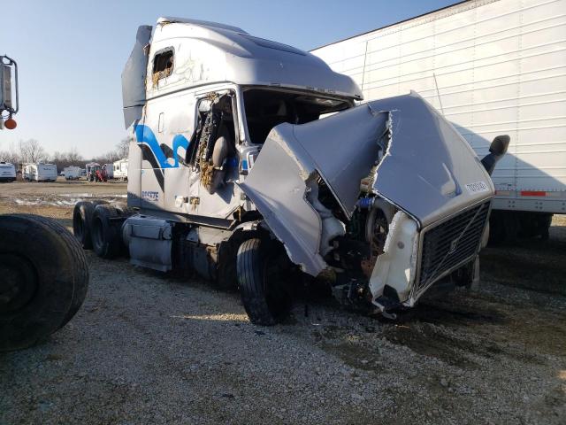 VOLVO VN VNL 2018 with VIN 4V4NC9EH2JN888517 - Photo from auction