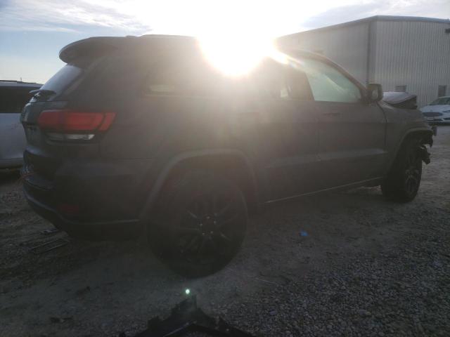 Photo 3 from auction – 2017 JEEP GRAND CHER with VIN 1C4RJFAG4HC783658