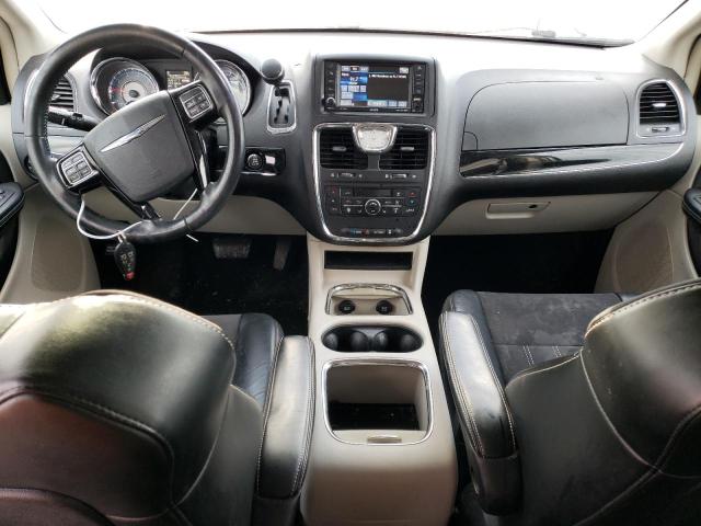 Photo 8 from auction – 2016 CHRYSLER TOWN & COU with VIN 2C4RC1JG9GR232659