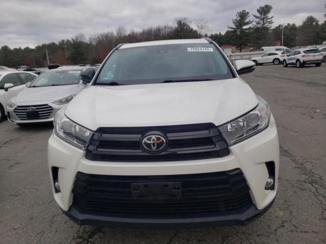 Photo 5 from auction – 2017 TOYOTA HIGHLANDER with VIN 5TDJZRFH7HS360466