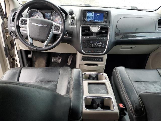 Photo 8 from auction – 2011 CHRYSLER TOWN & COU with VIN 2A4RR8DG0BR796836