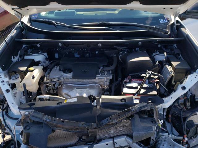 Photo 11 from auction – 2018 TOYOTA RAV4 SE with VIN 2T3JFREV6JW736725