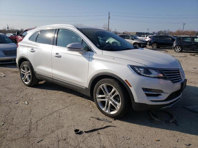 Zdjęcie 4 z aukcji – 2017 LINCOLN MKC RESERV z VIN 5LMCJ3D95HUL22344
