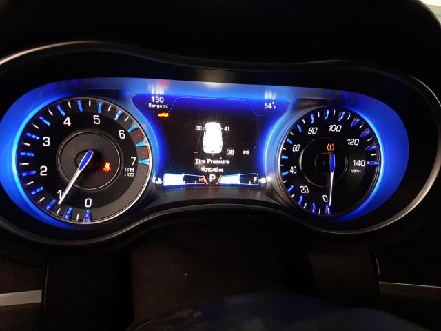 Photo 9 from auction – 2018 CHRYSLER 300 LIMITE with VIN 2C3CCAKG8JH250432