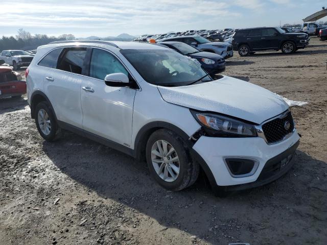 Photo 4 from auction – 2017 KIA SORENTO LX with VIN 5XYPGDA36HG237768
