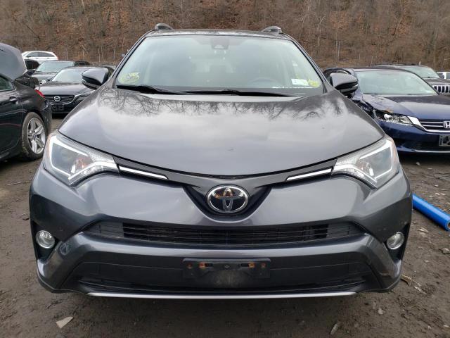Photo 5 from auction – 2017 TOYOTA RAV4 XLE with VIN JTMRFREV5HD211116