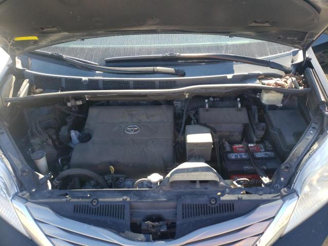 Photo 12 from auction – 2015 TOYOTA SIENNA XLE with VIN 5TDYK3DC7FS615542