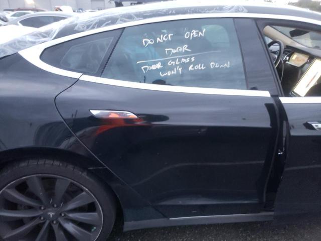 Photo 10 from auction – 2013 TESLA MODEL S with VIN 5YJSA1DP8DFP06627