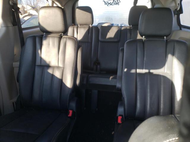 Photo 10 from auction – 2013 CHRYSLER TOWN & COU with VIN 2C4RC1BG9DR744979