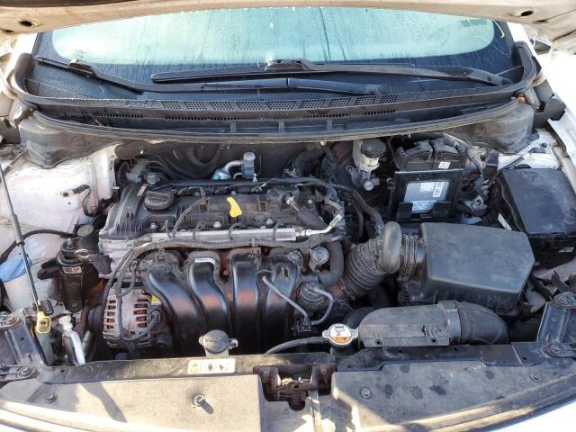 Photo 11 from auction – 2016 KIA FORTE LX with VIN KNAFX4A64G5439325
