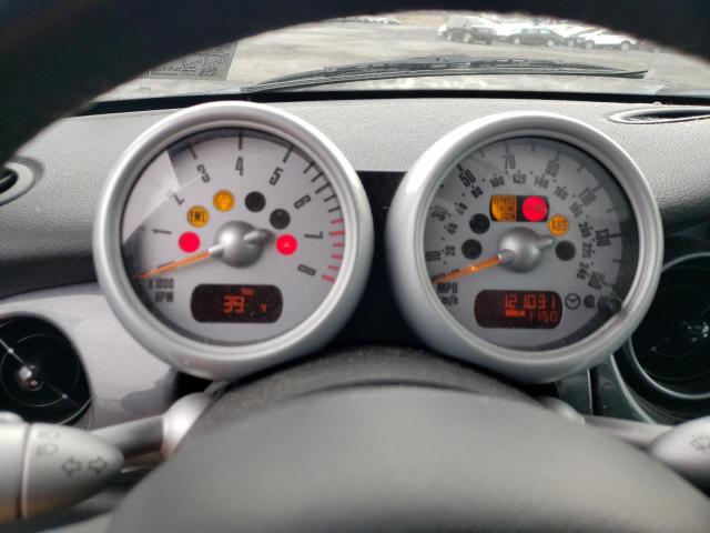 Photo 9 from auction – 2005 MINI COOPER S with VIN WMWRE33485TD96998