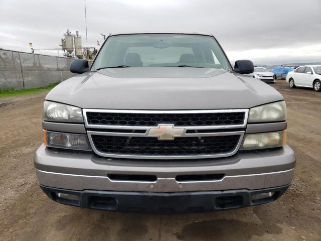 Photo 5 from auction – 2006 CHEVROLET SILVERADO with VIN 2GCEC13T461229500