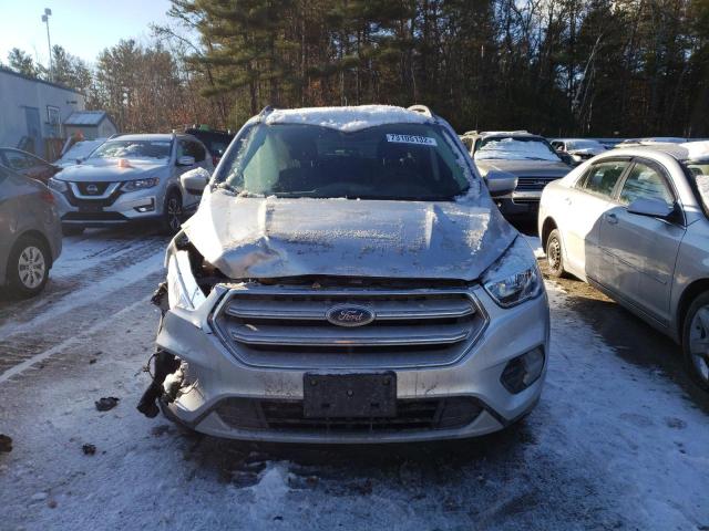 Photo 5 from auction – 2018 FORD ESCAPE SE with VIN 1FMCU9GD7JUC61422