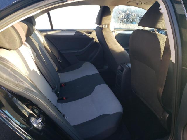 Photo 10 from auction – 2017 VOLKSWAGEN JETTA S with VIN 3VW2B7AJ2HM237985