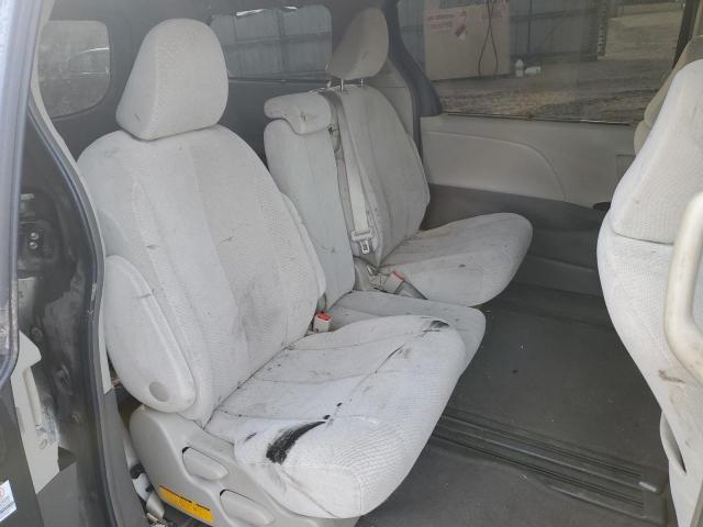 Photo 11 from auction – 2011 TOYOTA SIENNA LE with VIN 5TDKK3DC2BS155061