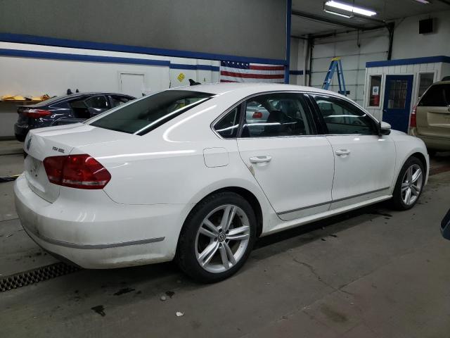 Photo 3 from auction – 2012 VOLKSWAGEN PASSAT SEL with VIN 1VWCN7A31CC082515
