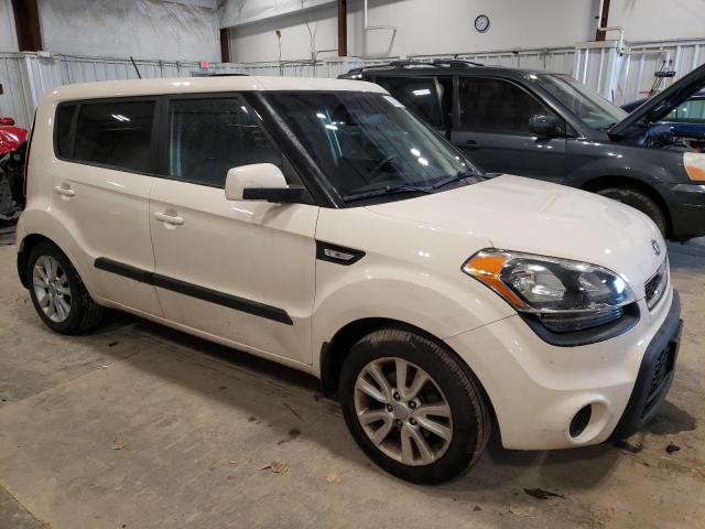 Photo 4 from auction – 2013 KIA SOUL with VIN KNDJT2A50D7769094