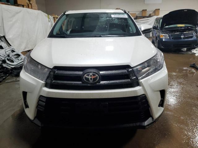 Photo 5 from auction – 2019 TOYOTA HIGHLANDER with VIN 5TDJZRFHXKS624075