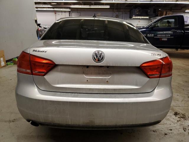 Photo 6 from auction – 2015 VOLKSWAGEN PASSAT SE with VIN 1VWBS7A34FC008708
