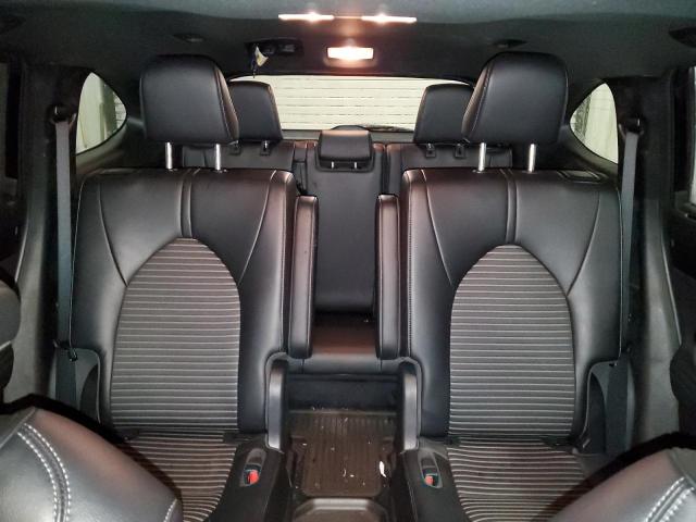Photo 10 from auction – 2022 TOYOTA HIGHLANDER with VIN 5TDLZRBH9NS169058