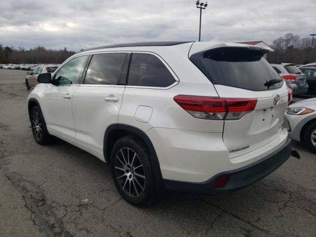 Photo 2 from auction – 2017 TOYOTA HIGHLANDER with VIN 5TDJZRFH7HS360466