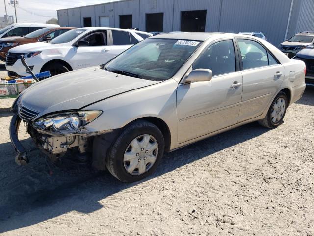 Photo 1 from auction – 2005 TOYOTA CAMRY LE with VIN 4T1BE30K95U992163