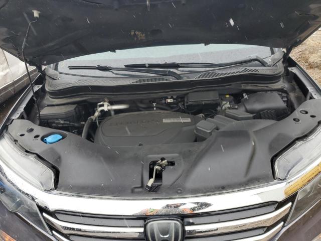 Photo 11 from auction – 2016 HONDA PILOT TOUR with VIN 5FNYF6H98GB058361