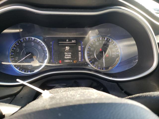 Photo 9 from auction – 2015 CHRYSLER 200 LIMITE with VIN 1C3CCCAB1FN681114