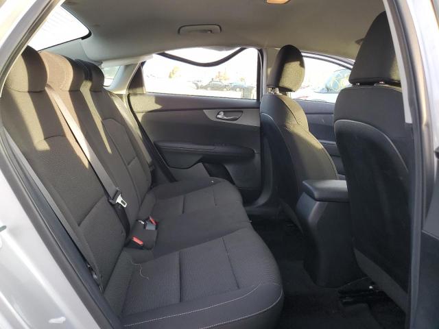 Photo 10 from auction – 2019 KIA FORTE FE with VIN 3KPF24AD6KE125396