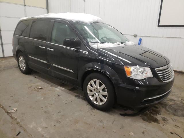 Photo 4 from auction – 2015 CHRYSLER TOWN & COU with VIN 2C4RC1BG1FR657371