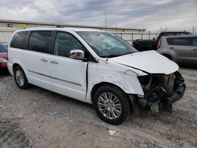 Photo 4 from auction – 2016 CHRYSLER TOWN & COU with VIN 2C4RC1JG9GR232659