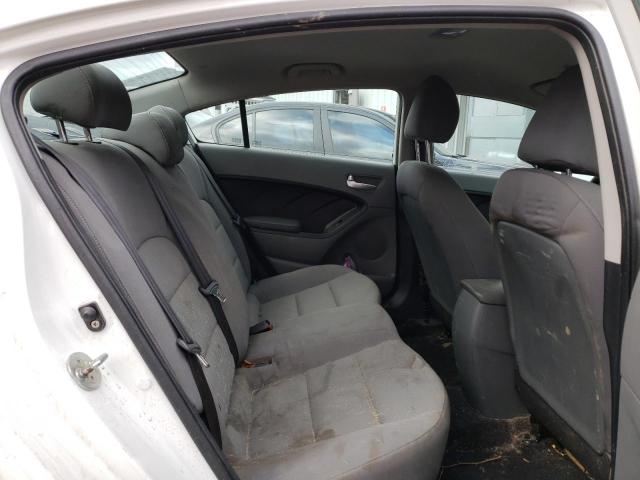 Photo 10 from auction – 2017 KIA FORTE LX with VIN 3KPFK4A77HE119495