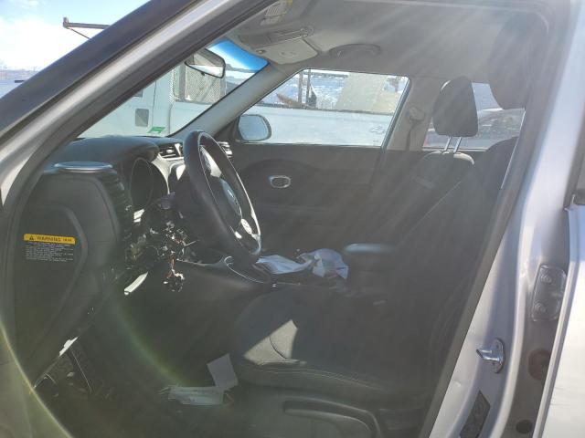 Photo 7 from auction – 2014 KIA SOUL with VIN KNDJN2A22E7735126