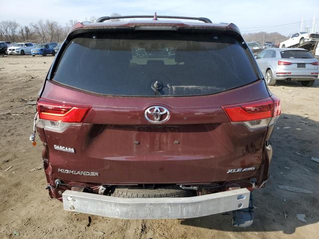 Photo 6 from auction – 2019 TOYOTA HIGHLANDER with VIN 5TDJZRFH0KS743866